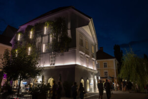 CD8A9820-Enhanced-NR